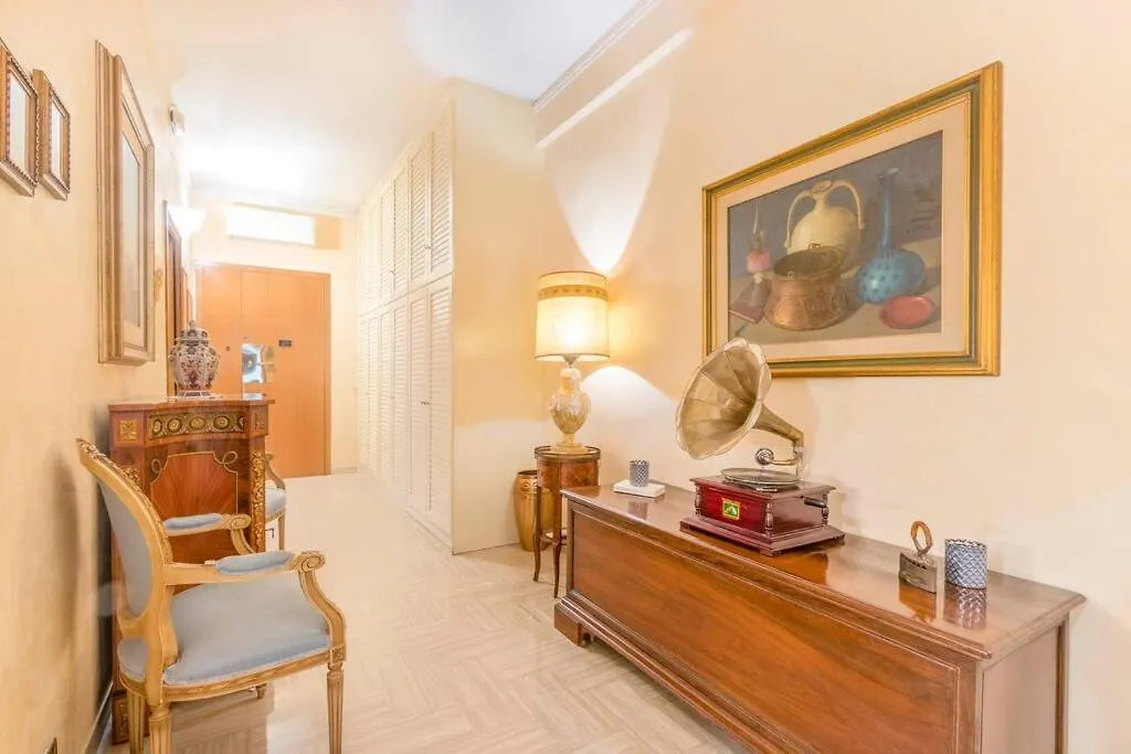 מודנה Drake'S Royal Suite - City Centre & Train Station איטליה