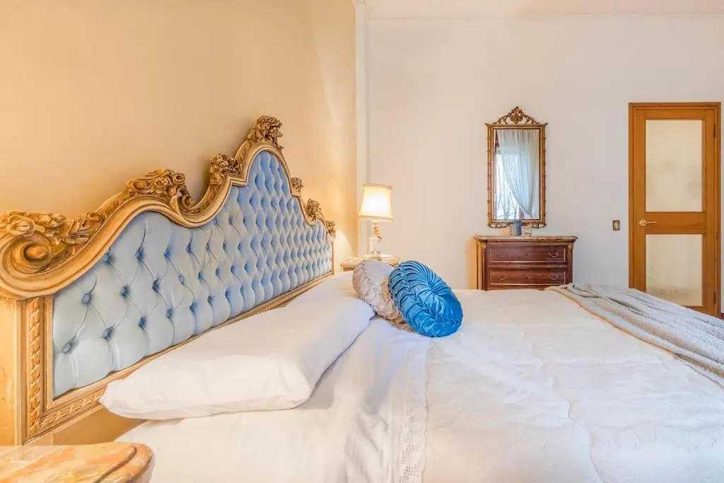 דירה מודנה Drake'S Royal Suite - City Centre & Train Station